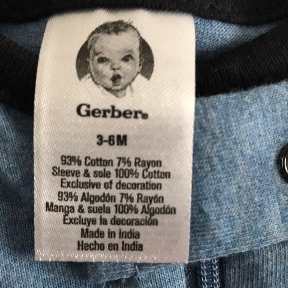 Gerber bodysuit Bundle - Picture 5 of 5